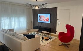 Appartement De Charme Sur Les Toits De Boulogne !